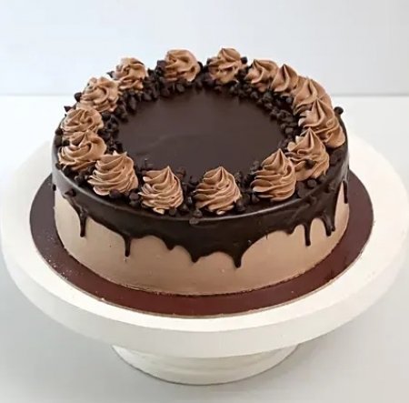 Cream Drop Chocolate Cake Half Kg